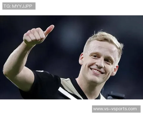 再次受伤,范德贝克伤愈复出在两场比赛后又遭遇脚踝伤病 再次受伤,范德贝克伤愈复出在两场比赛后又遭遇脚踝伤病