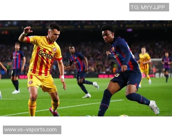 阿斯:因现在蒙锥克比赛日收入更高,巴萨不急于回归诺坎普